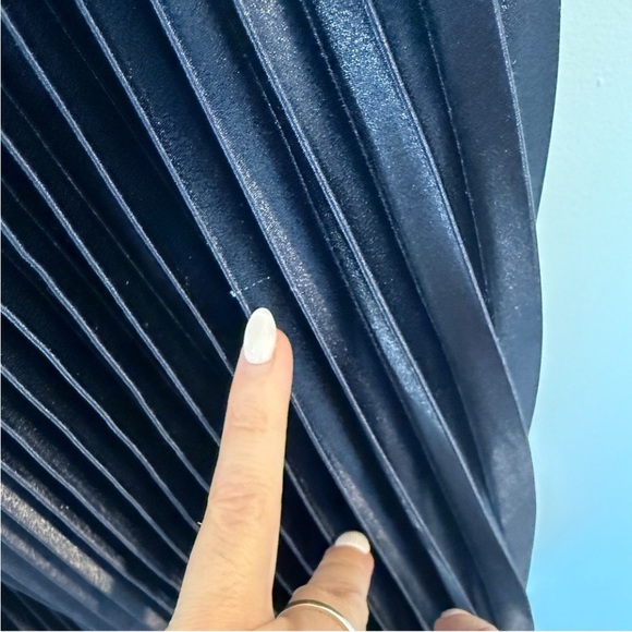 Ted Baker Blue Izmir Pleated Midi Skirt Floral $295 Size 0 XS Satin - Picture 13 of 16